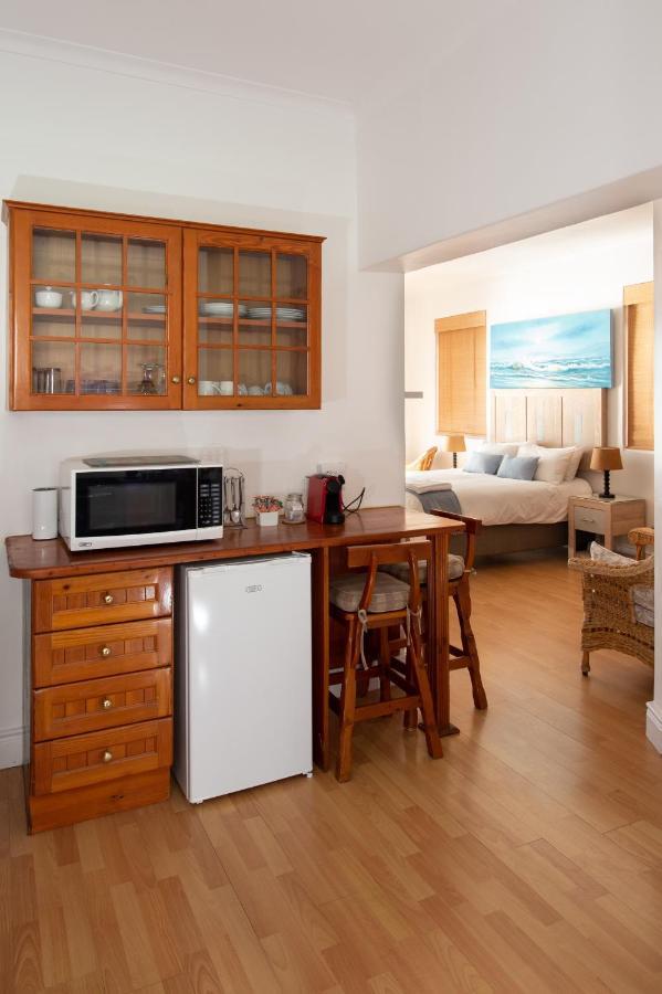 A Whale Of A Time Apartment Фиш Хук Екстериор снимка